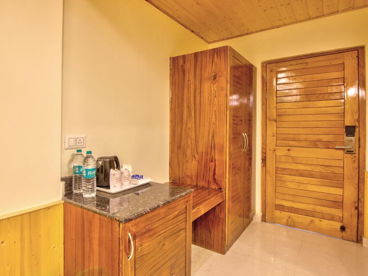 Swastik Grand Manali Hotel Exterior photo